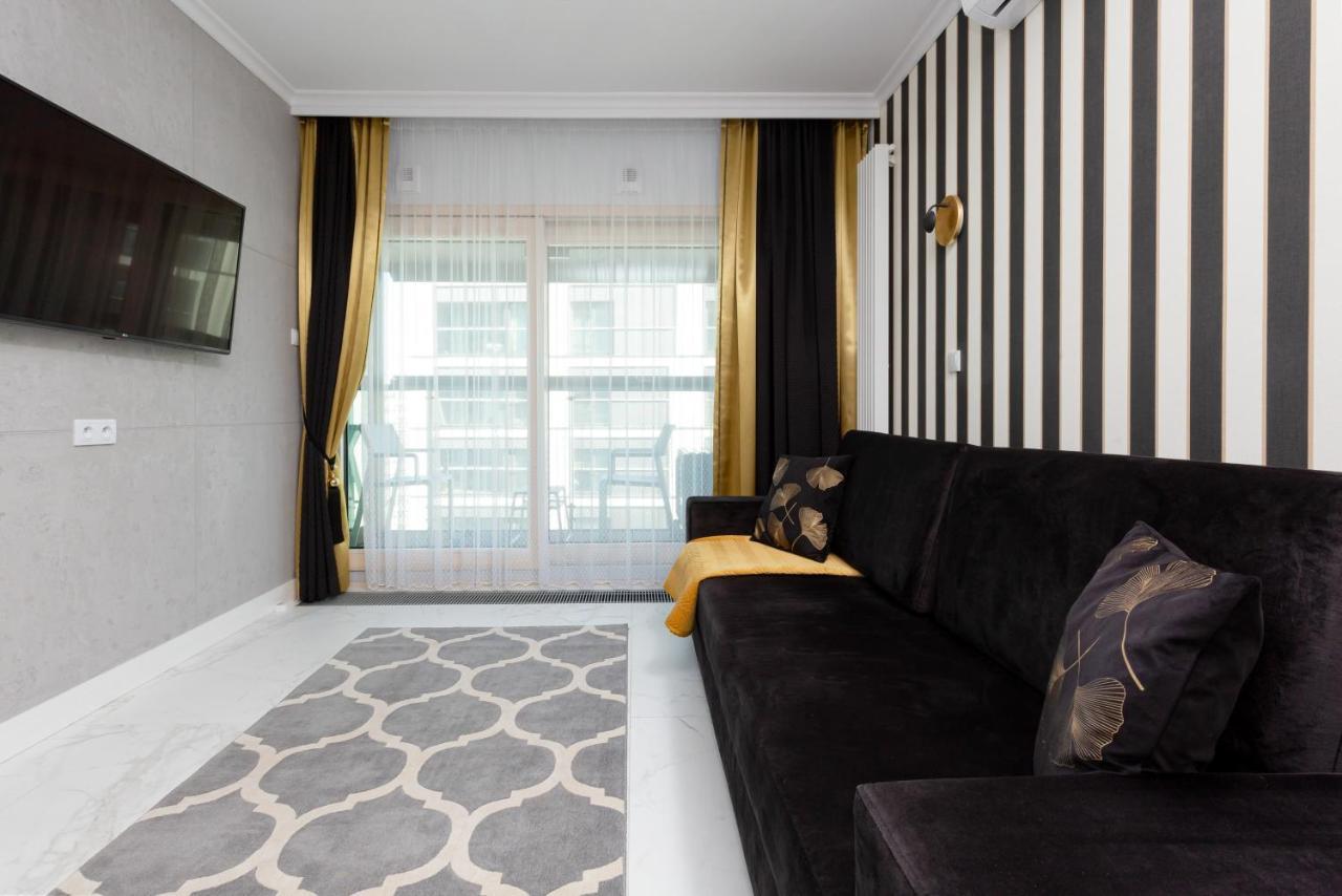 Mennica Residence - City Center Apartments By Noclegi Renters Warsaw Exterior photo